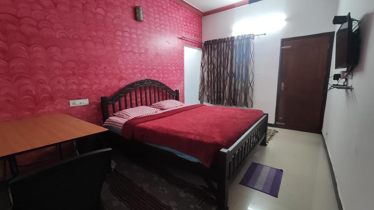 Gokulam Holiday Home Munnar Exterior photo